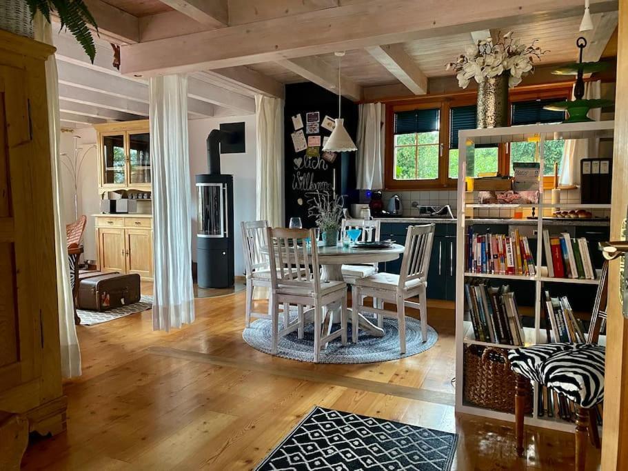 Platz Zum Wohlfuehlen „Cook&Chill“ Apartment Ermatingen ภายนอก รูปภาพ